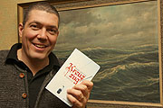 Marc Ritter ist Autor des Thrillers "Kreuzzug", der auf der Zugspitze spielt (©Foto:MartiN Schmitz)